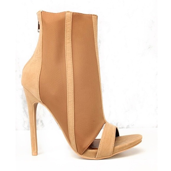 LAST ONE❗️S/6 _Tan Heel Open Toe Booties 👢 - Picture 3 of 8